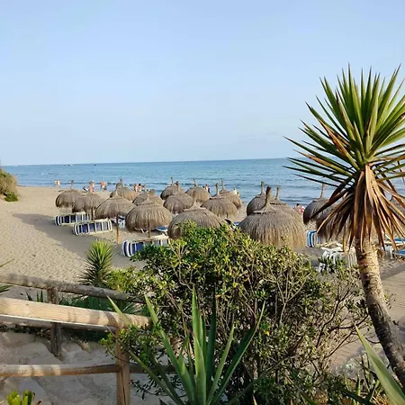 Дом отдыха Casa Del Lilmonero - Cute Andalucian House 10m Walk To The Марбелья
